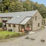 Meadow Barn, Beautiful Barn Conversion In Duddon Valley, District * Broughton-in-Furness
