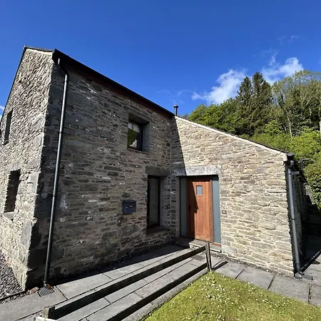 Feriehus Meadow Barn, Beautiful Barn Conversion In Duddon Valley, District Broughton in Furness