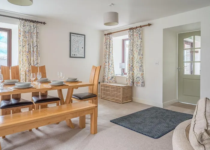 Casa de Férias Meadow Barn, Beautiful Barn Conversion In Duddon Valley, District *