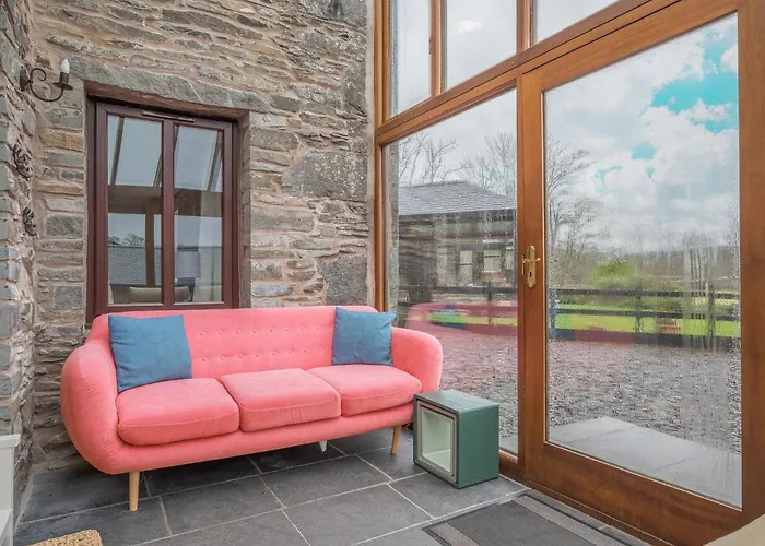 Meadow Barn, Beautiful Barn Conversion In Duddon Valley, District