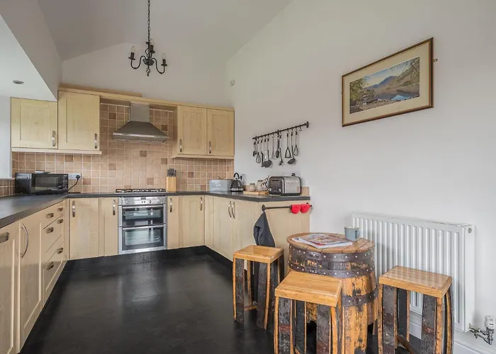 Meadow Barn, Beautiful Barn Conversion In Duddon Valley, District Broughton-in-Furness