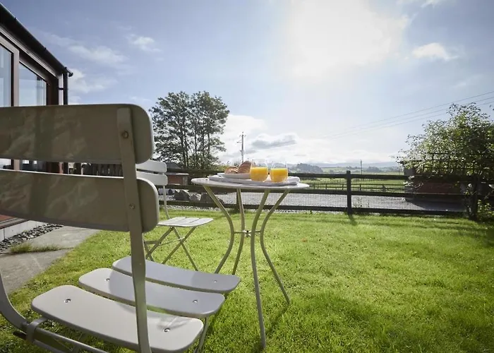 Meadow Barn, Beautiful Barn Conversion In Duddon Valley, District Broughton-in-Furness